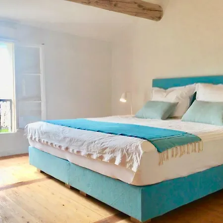 La Bonbonniere - Townhouse